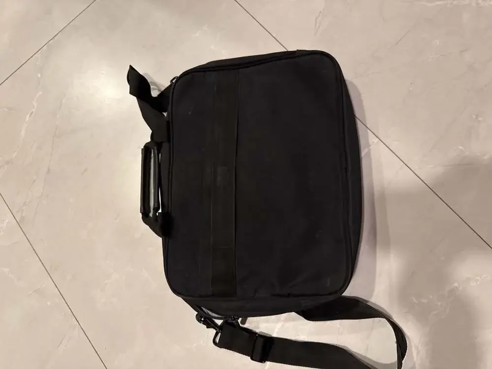 Dell Professional Briefcase 15 Laptop Bag (PO1520C)